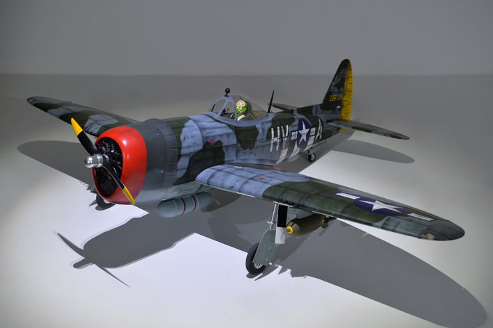 Phoenix Thunderbolt P-47  25-35cc (2011mm)